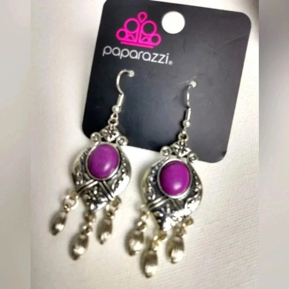 paparazzi Jewelry - Silver Purple Fashion Earrings
